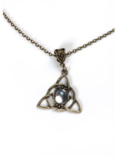 "Antique triquetra" nyaklánc