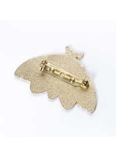 "Ginkgo Moth" kitűző